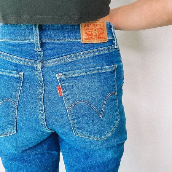 LEVIS Classic Mid Rise Skinny Jean - Picture 5 of 11